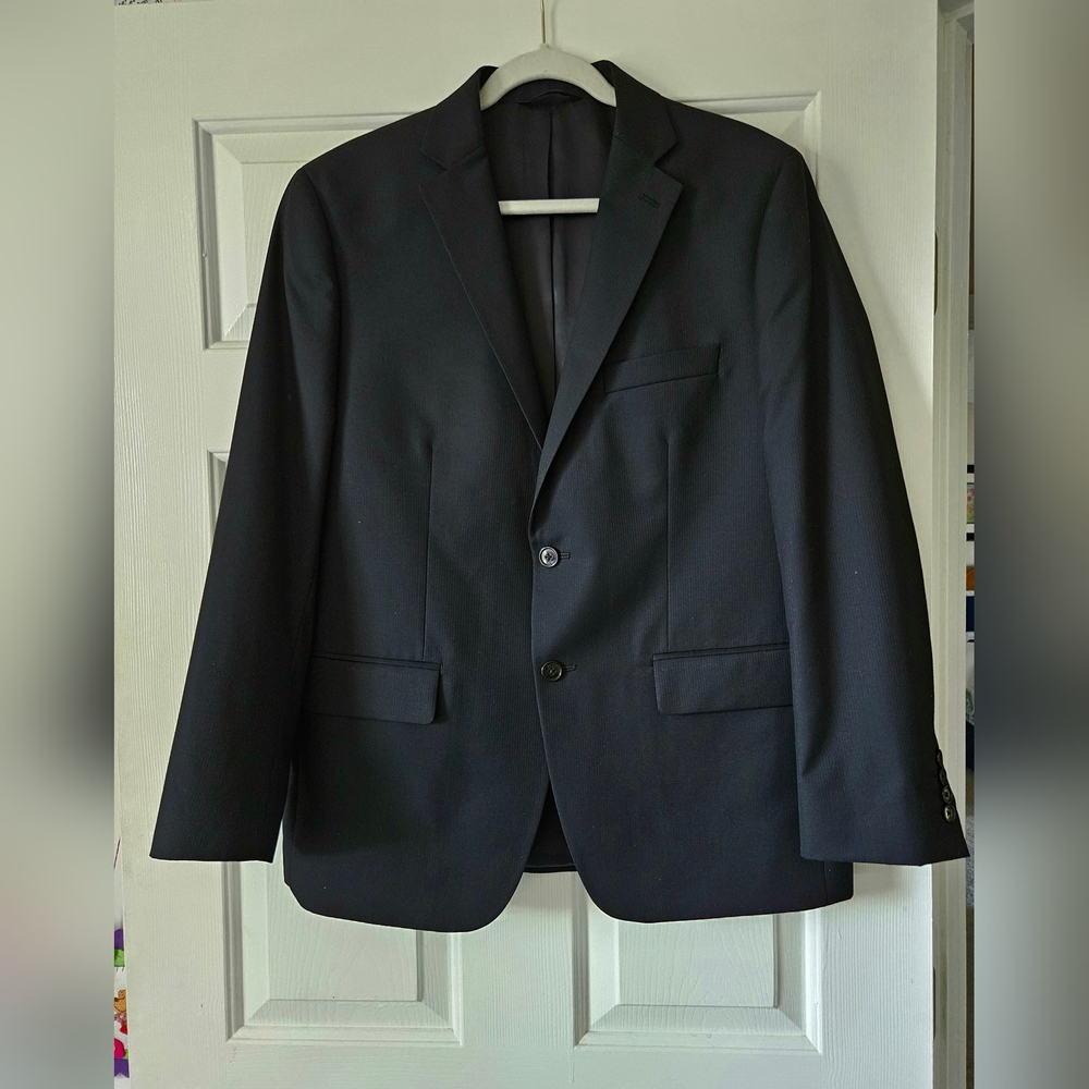 MEN'S BLACK APT.9 BLAZER... size 42 S